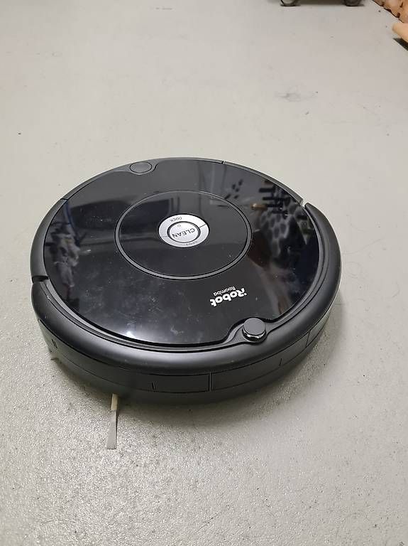 Staubsauger & Zubehör: Staubsauger Roboter iRobot mit Zubehör – Gebraucht aus Zürich von -iwan- 3