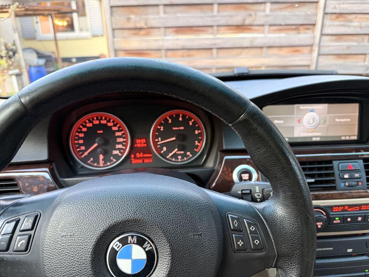 BMW Autos: BMW E90 325i Handschalter – D'occasion à Winterthur par Ruby1291 8
