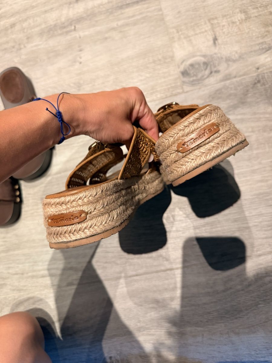 Tamaris Damenschuhe: Tamaris , Grösse 37, echtes Leder  – Gebraucht aus Pratteln von Samantha... 2