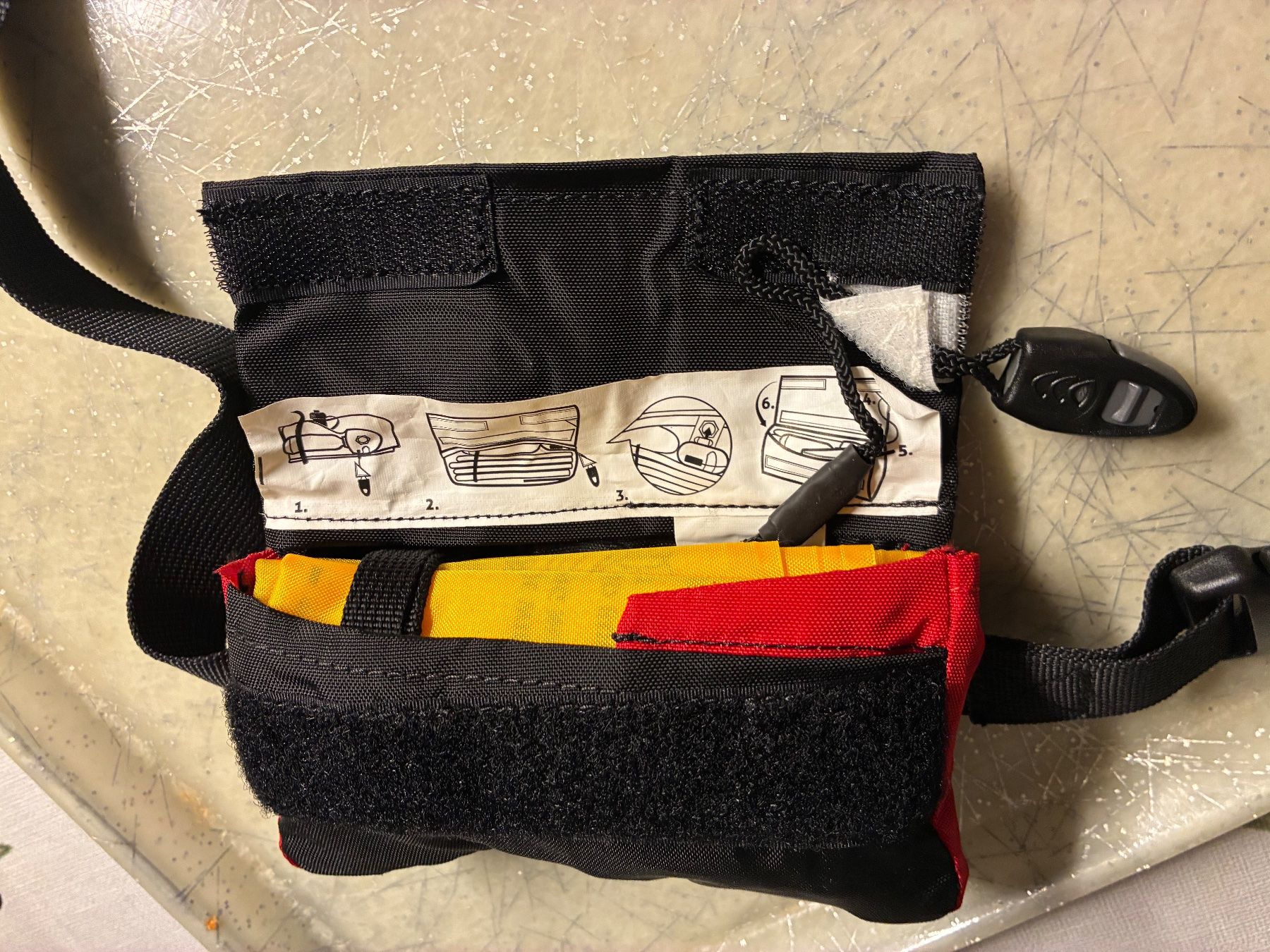 Gilets de sauvetage: Restube Rettungsboje – Neuf (Voir description) à Pfäffikon ZH par mespe01 7