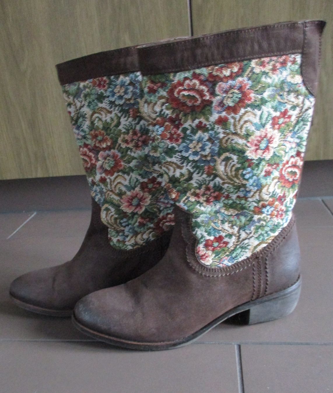 Scarpe da donna: Country Stiefel Gr. 39 – Usato da Jona venduto da Loki40