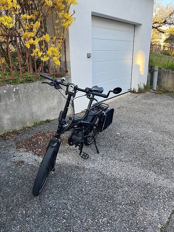 Tern Biciclette: Vélo pliable éléctrique TERN Vektron S10 – Usato da Lausanne venduto da bgailland