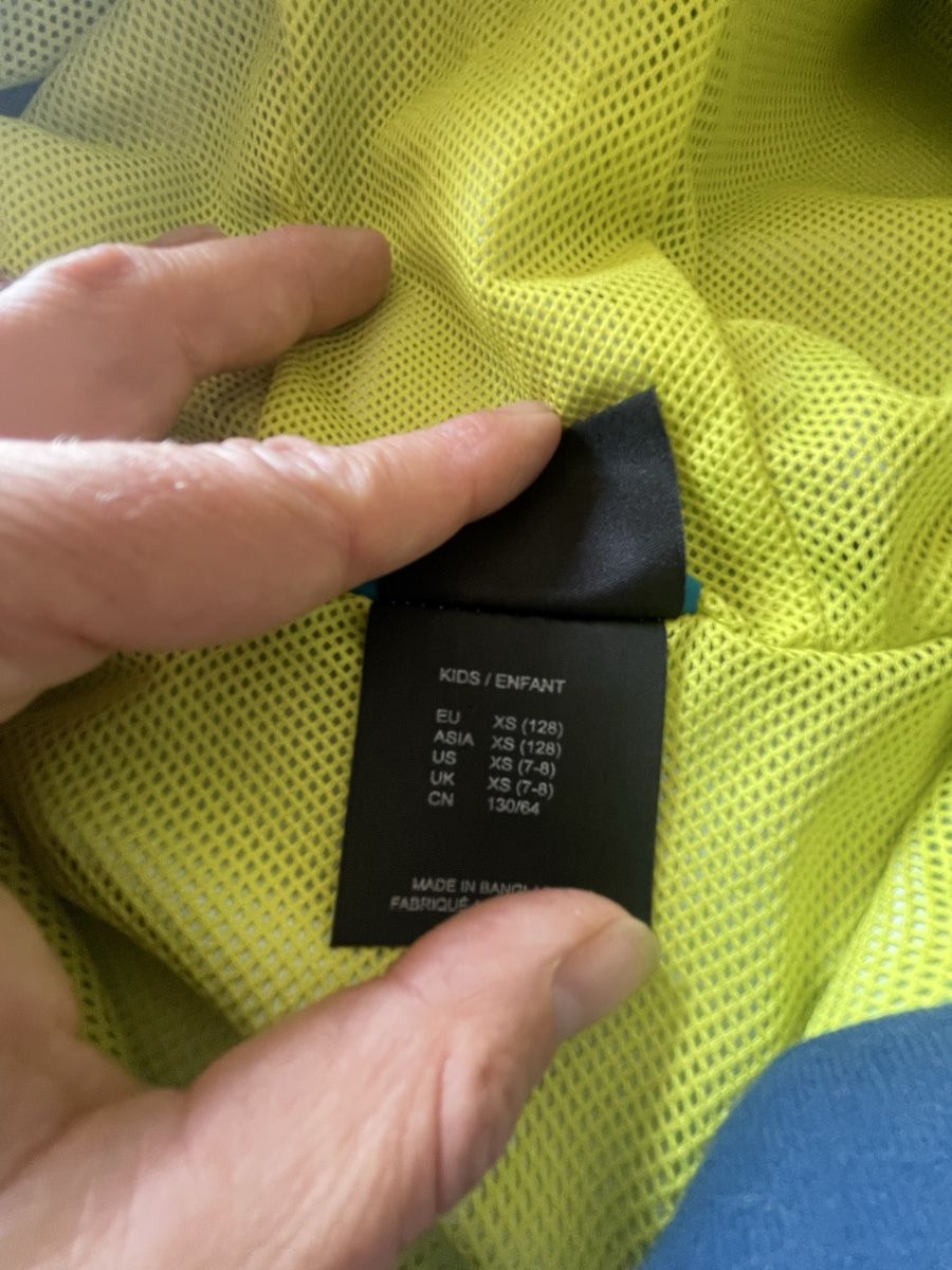 Jack Wolfskin Giacche: Regenjacke Jack Wolfskin Gr.128 – Nuovo (secondo la descrizione) da Münsingen venduto da MCMLXXXI 2
