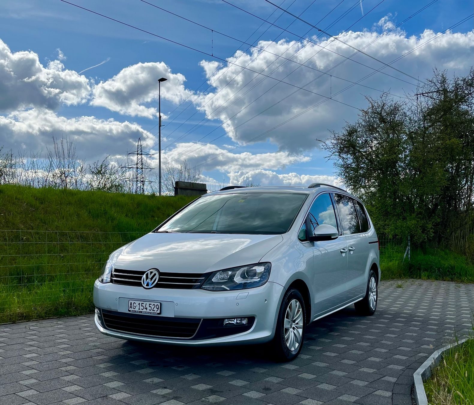 VW Automobili: VW Sharan 2.0 TDI BlueMotion Technology DSG – Usato da Oberentfelden venduto da Privat.86