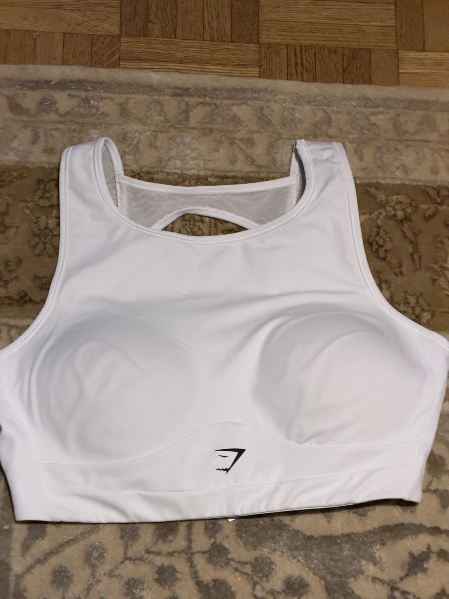 Gymshark Top: Brassière Gymshark logo – Nuovo (secondo la descrizione) da Genève venduto da Cam_0210 1