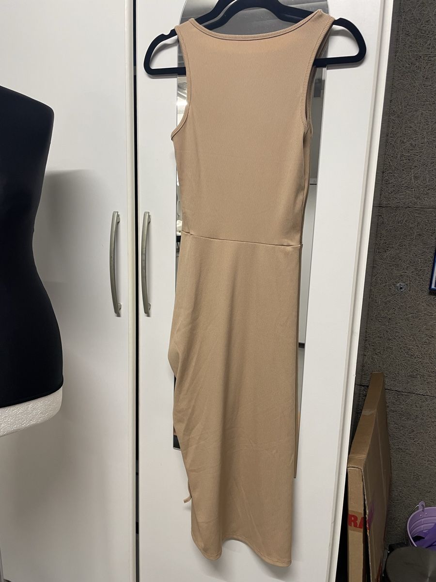 Lotti di vestiti: 4 Kleider 1 Preis! Grösse S, Top Zustand! U.a. Marke MANGO – Usato da Urdorf venduto da Anassor 6