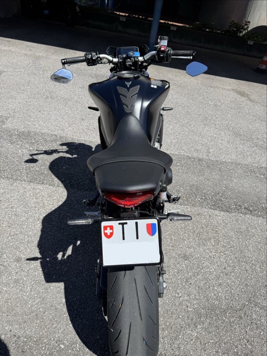 Yamaha Strada: Yamaha MT 09 con 3400km – Usato da Gordola venduto da ang_hqf9 1