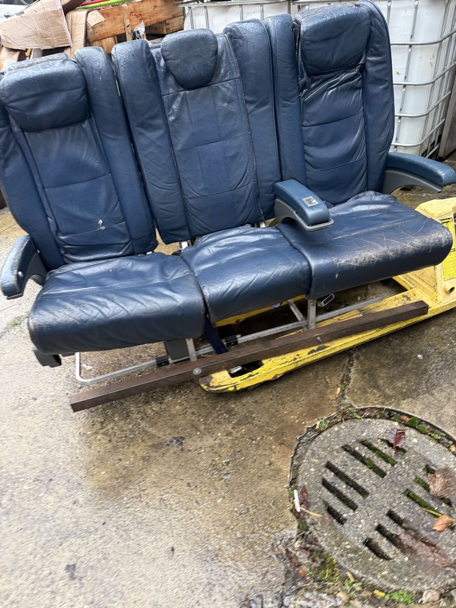 Poltrone: Flugzeugsessel – Difettoso da Niedergösgen venduto da cooly6