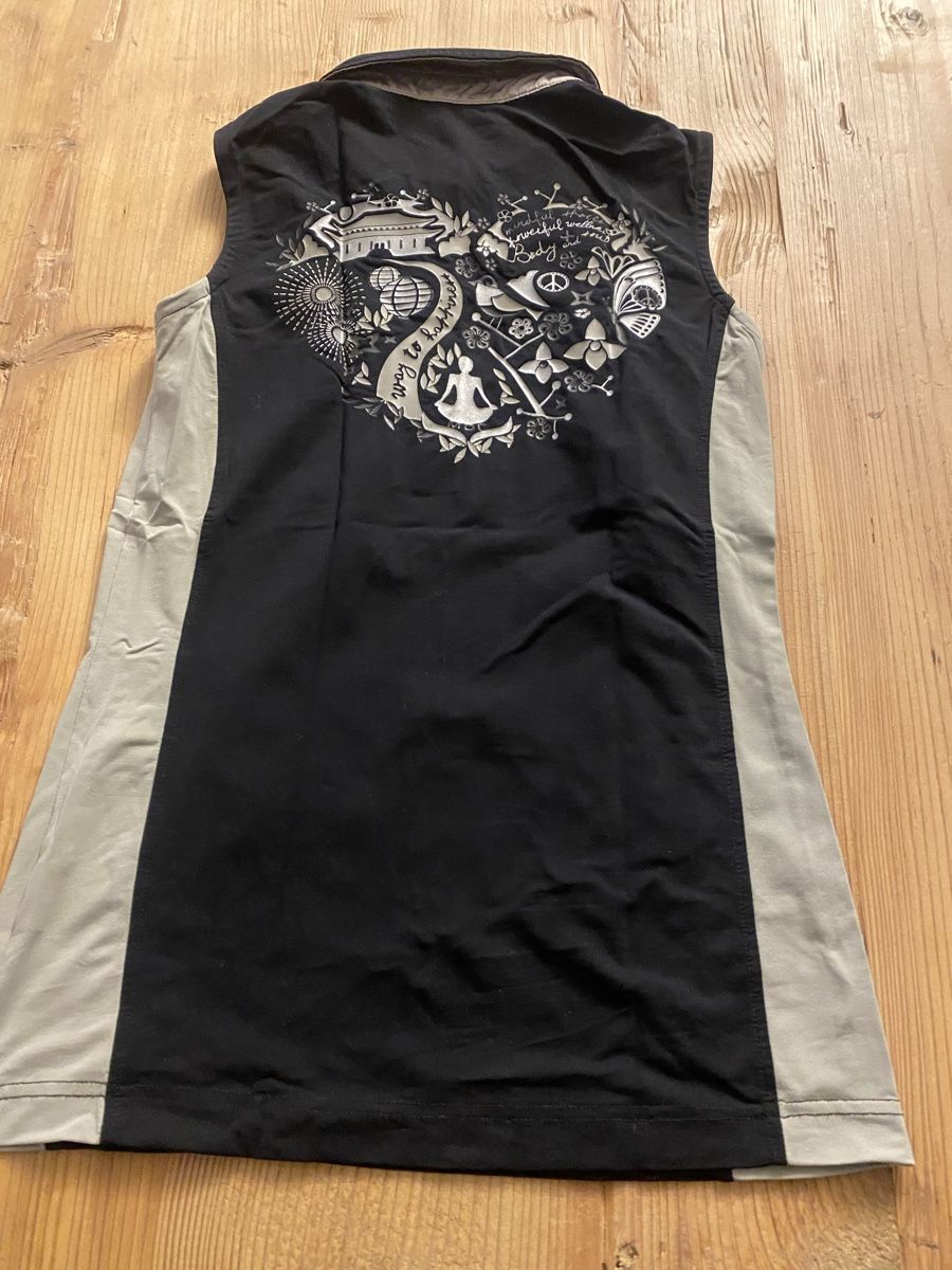 Polo-Shirts: Sportliches MDC Poloshirt Gr. 34 – Gebraucht aus Altendorf von Charlyle 1