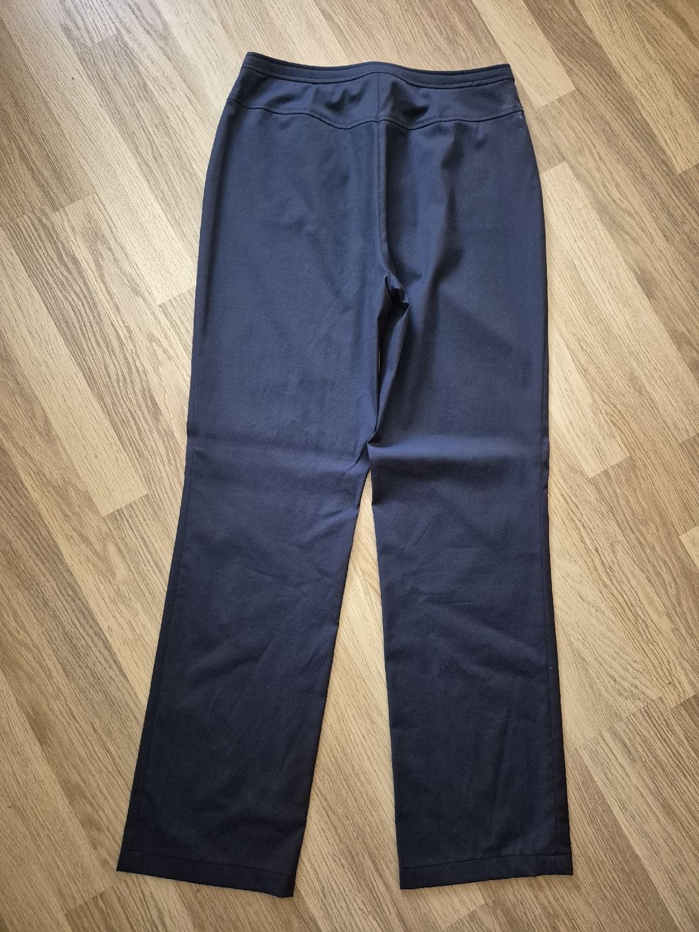 Taifun Pantaloni: Taifun Stretch Hose Gr. 38 Damen – Usato da Langenthal venduto da Polarisstern 1