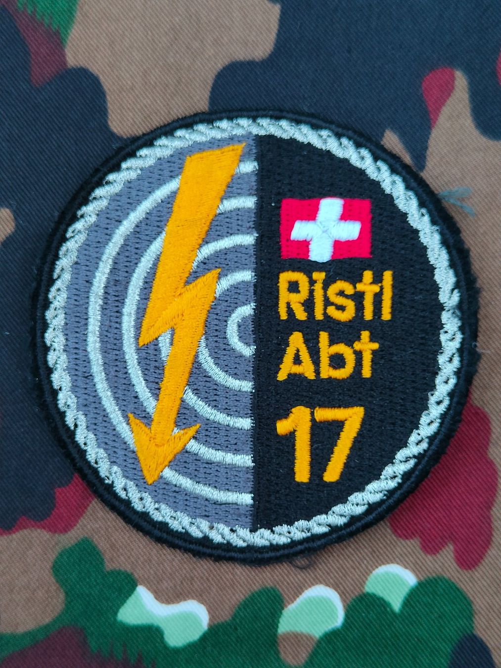 Placchette & Badge: Verbandsabzeichen Ristl Abt 17 – Usato da Bauma venduto da SwissMilitaria