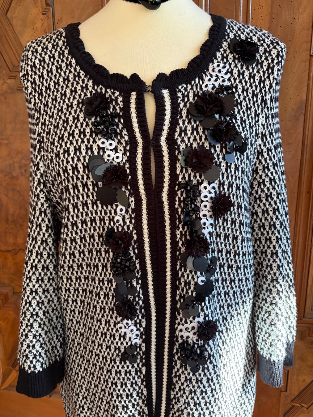 Madeleine Vestes: MADELEINE Strickjacke /Matthieu Blazy  stil  Chanel / – D'occasion à Interlaken par Bona55 1