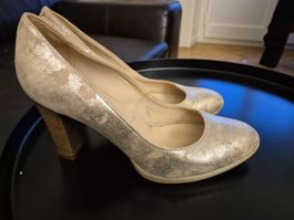 Escarpins dorés beige t. 38 manas