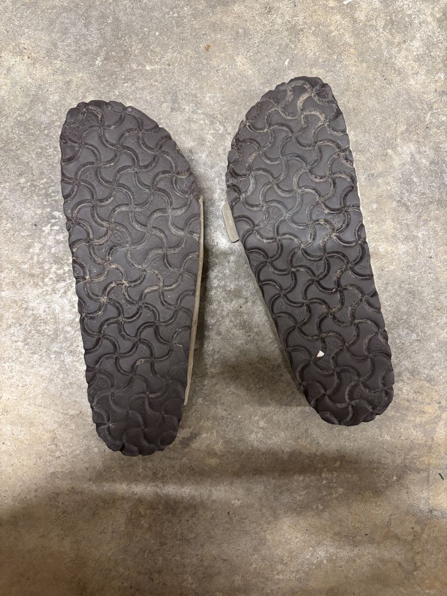Birkenstock Scarpe da uomo: Sandales Birkenstock – Usato da Bulle venduto da ali_7fns 2