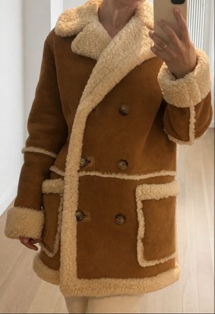 Ralph Lauren Mantel aus Lammfell – Camel/Creme -