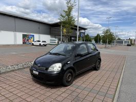 Toyota Yaris 1.3 16V