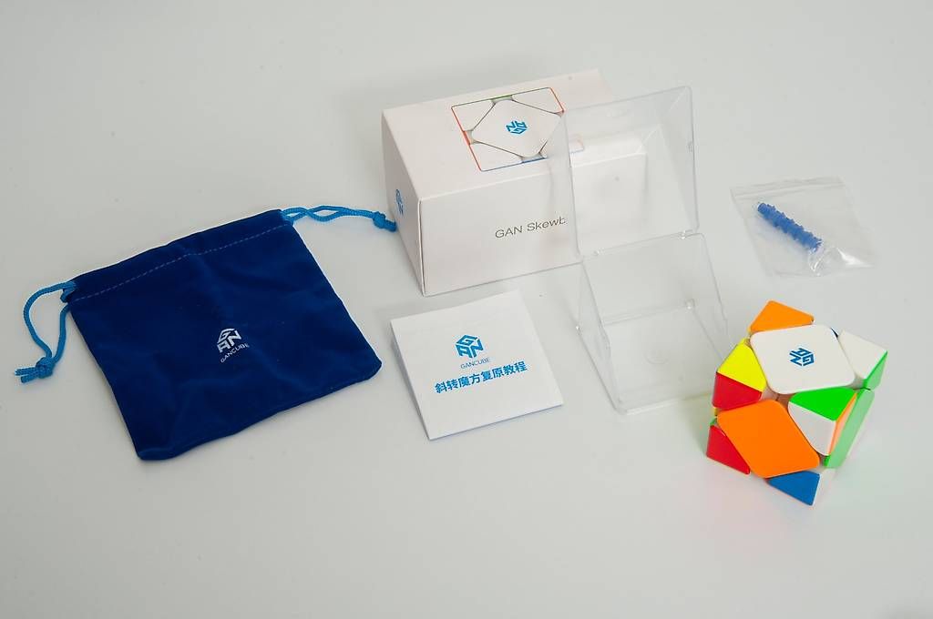 Rubik's Giochi: Lot Rubik's Cube – Usato da Lausanne venduto da Phlox02 3