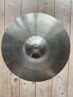 A. Zildjian 18“ Trans Stamp 40s/50s