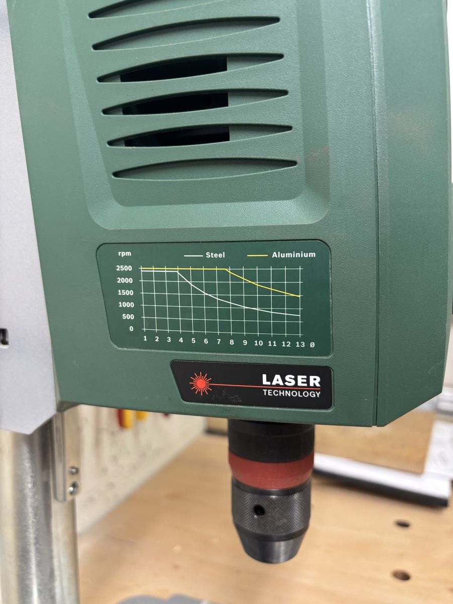 Bosch Trapani: BOSCH PBD 40 Tischbohrmaschine – Nuovo (secondo la descrizione) da Niederuzwil venduto da MT5612 4