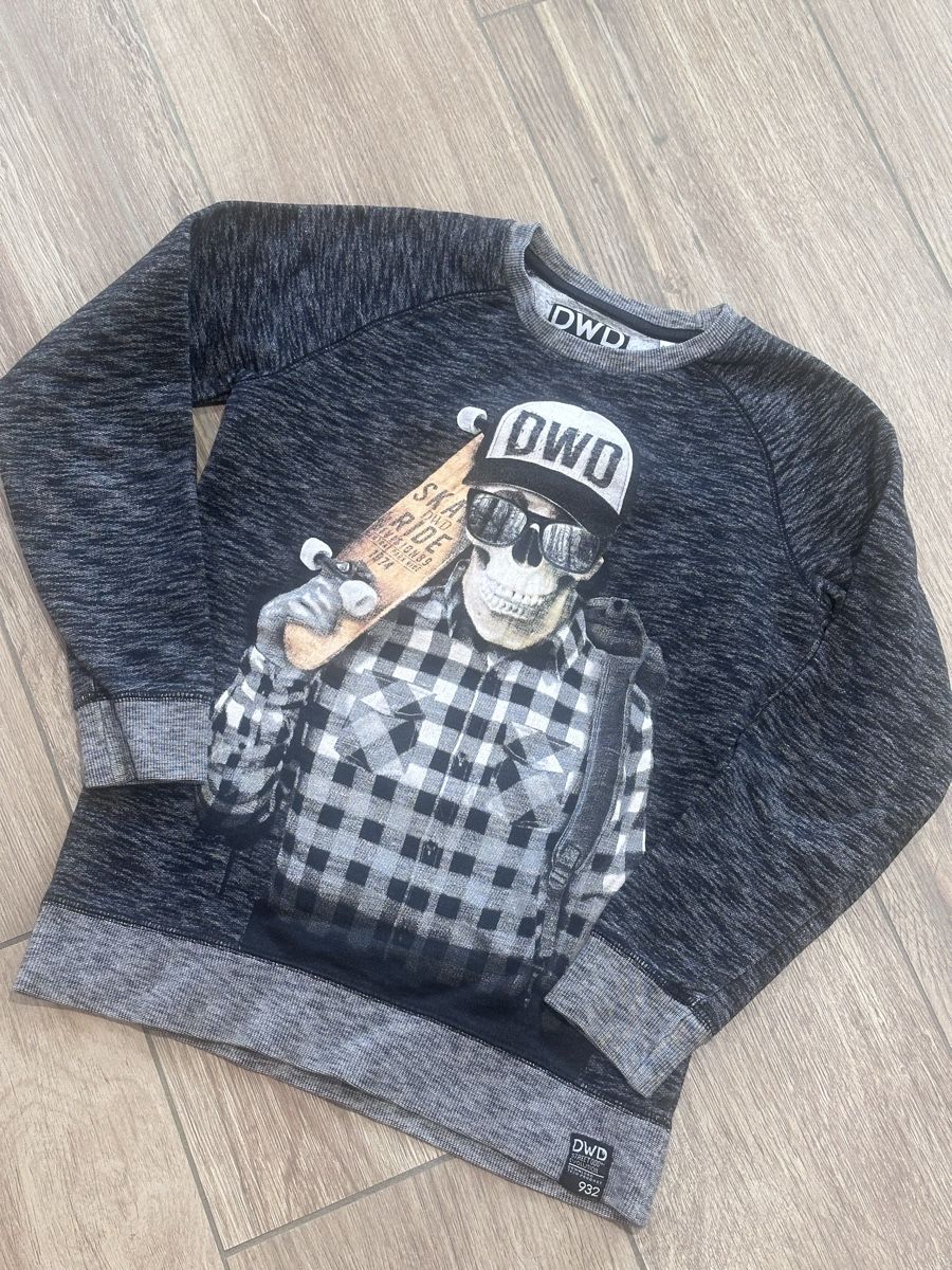 Pullover & Sweatshirts: Pull 146/152 – Neu (gemäss Beschreibung) aus Le Châble VS von 027_aymon