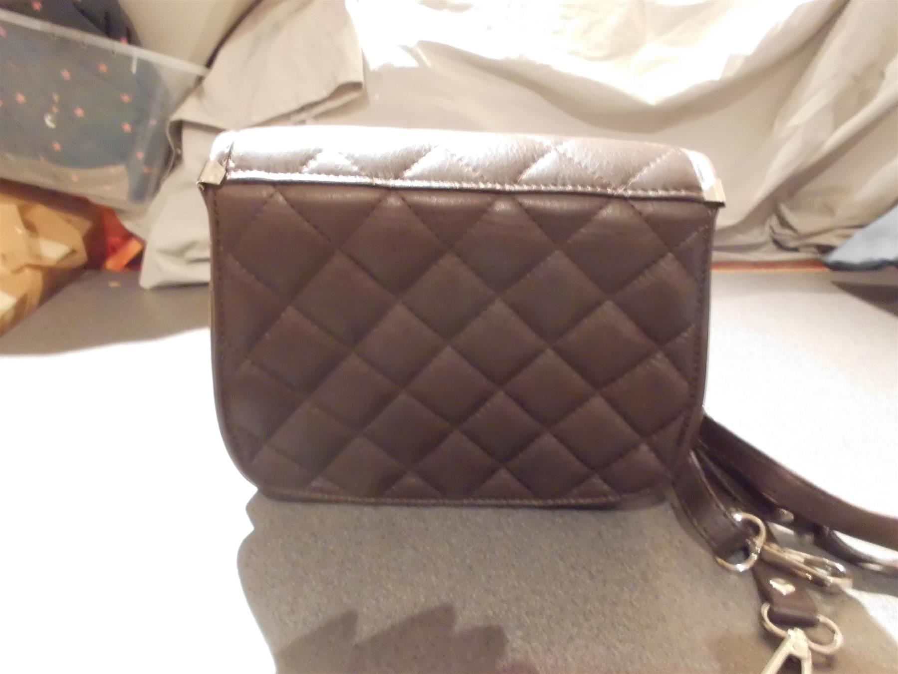 Taschen für Damen: Handtasche dunkelbraun, Genuine Leather – Gebraucht aus Zürich von abraxas1291 1