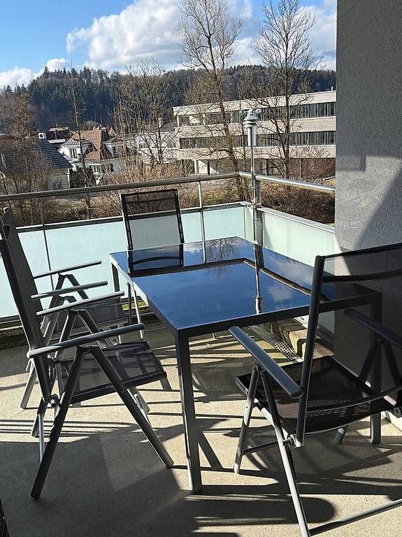 Set di tavolo e panche: Beliani Gartenmöbel Set Aluminium schwarz 4-Sitzer CATANIA – Usato da schöftland venduto da Tobiasch1 1