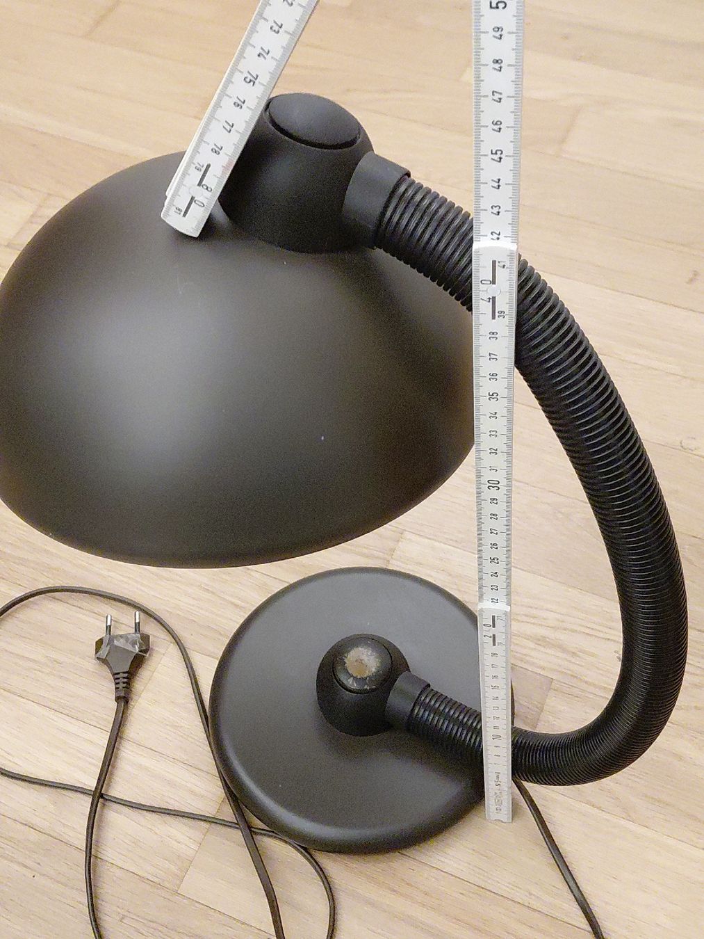 Lampade: Schreibtischlampe im Industrie-Design – Usato da Bern venduto da hello-bern 1