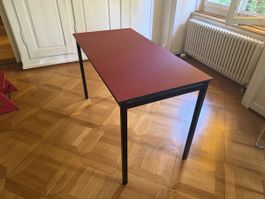 Tisch / Schreibtisch 120 × 60 cm – Bordeauxrot & Schwarz