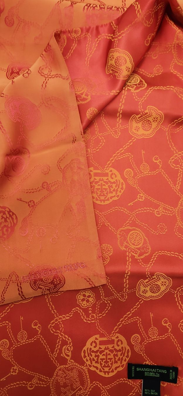 Foulard & Sciarpe: Shanghai Tang Seidenschal NEU – Nuovo e nell'imballaggio originale da Wollerau venduto da CH8832 2