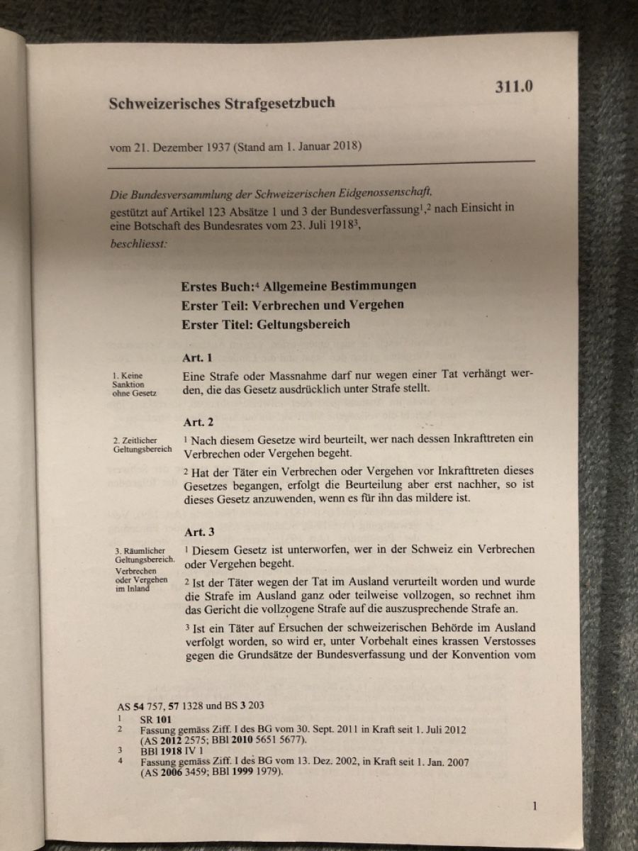 Libri: Schweizerisches Strafgesetzbuch Buch gebraucht – Usato da Zürich venduto da sab_d82w 2
