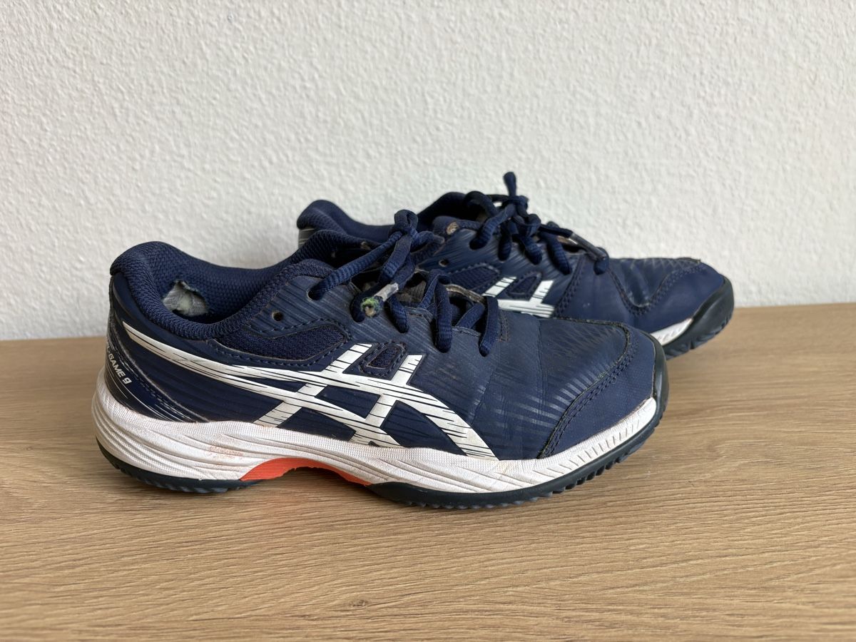 Asics Scarpe da uomo: Tennisschuhe / Turnschuhe Asics - Gr. 35 – Usato da Kloten venduto da Mod_qc5v 1