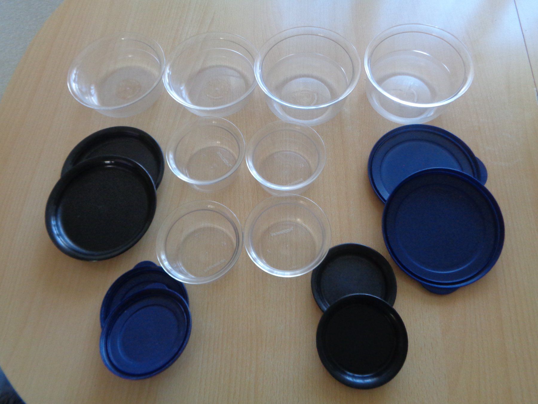 Tupperware Contenitori & Simili: Tupperware Tischserie – Usato da Dietikon venduto da chroetli77