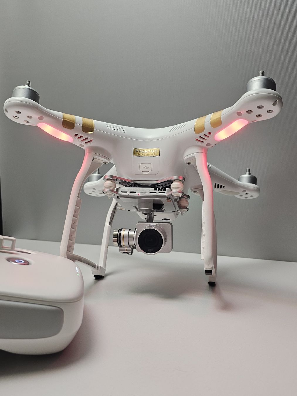 DJI Modellismo RC: Dron DJI Phantom 3 PRO Professional 4K – Usato da Schaffhausen venduto da P3ntiumii 1