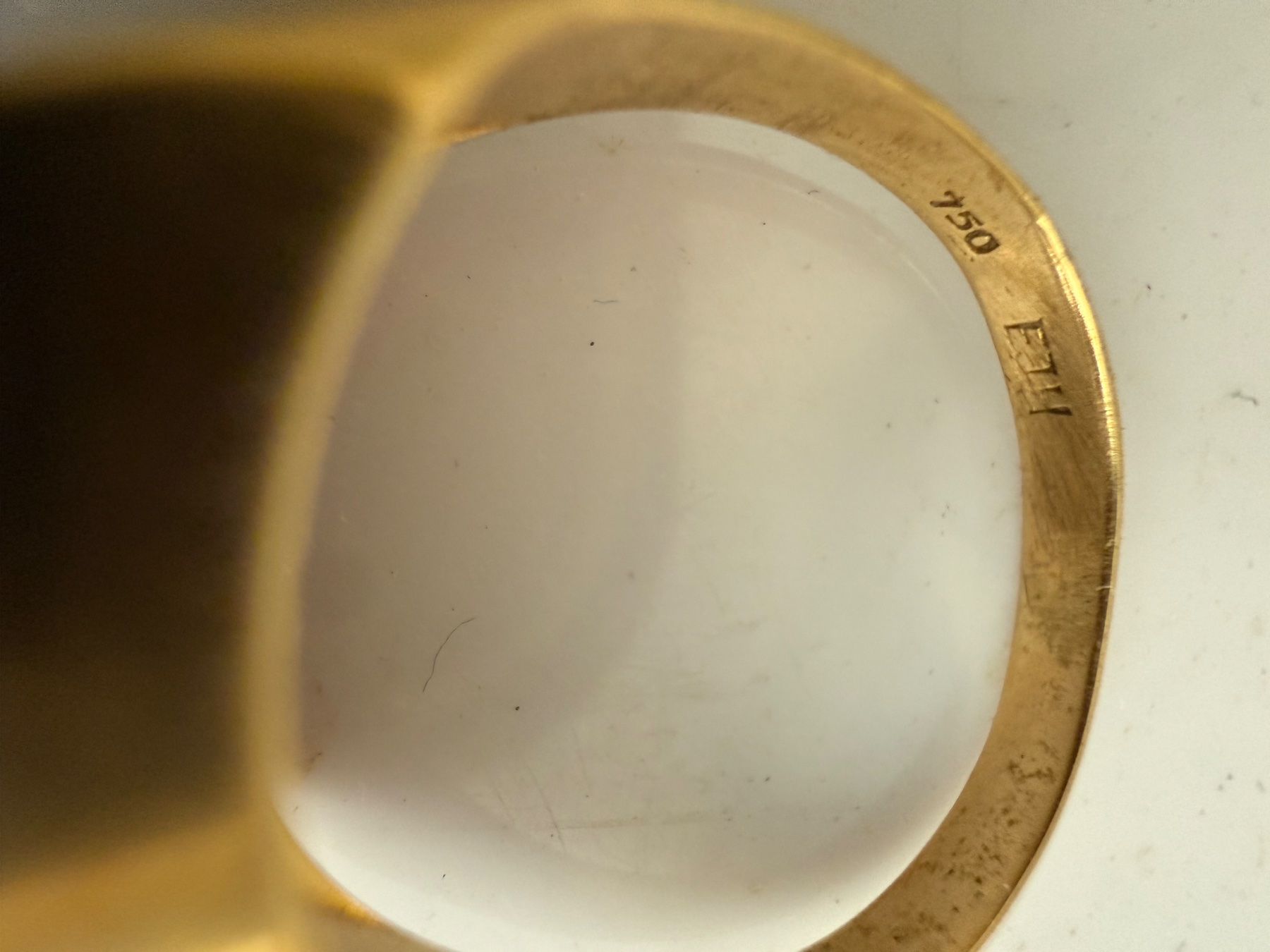 Bagues: Bague or 750 avec saphir, 3 gr – D'occasion à Lausanne par artnouveau04 1