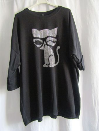 Gr. 48/56, Longshirt/Tunika Schwarz mit Silberdruck "Katze"