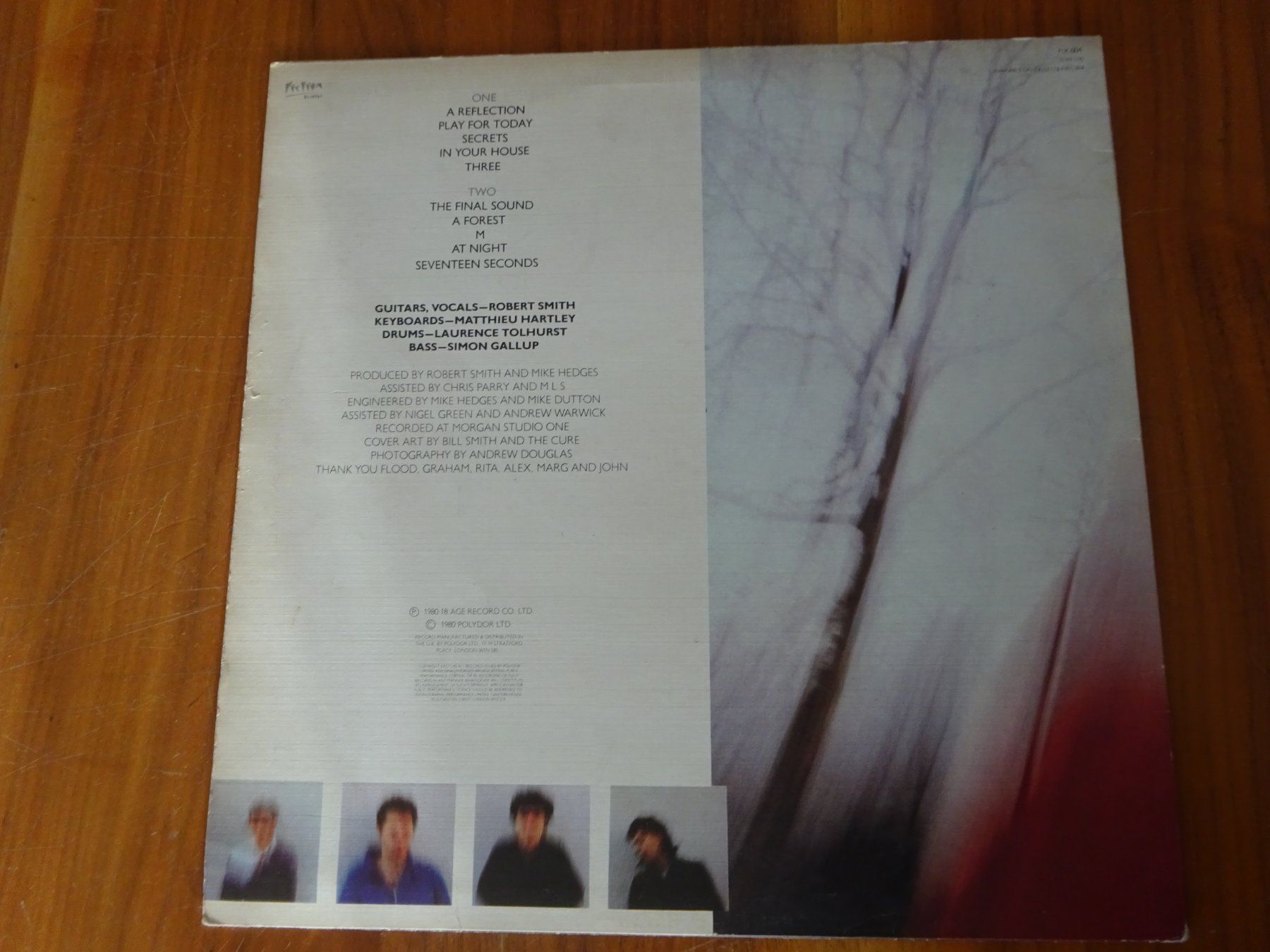 Dischi in vinile: THE CURE ** SEVENTEEN SECONDS ** AKTION 80.- – Usato da Luzern venduto da xrayspex99 2