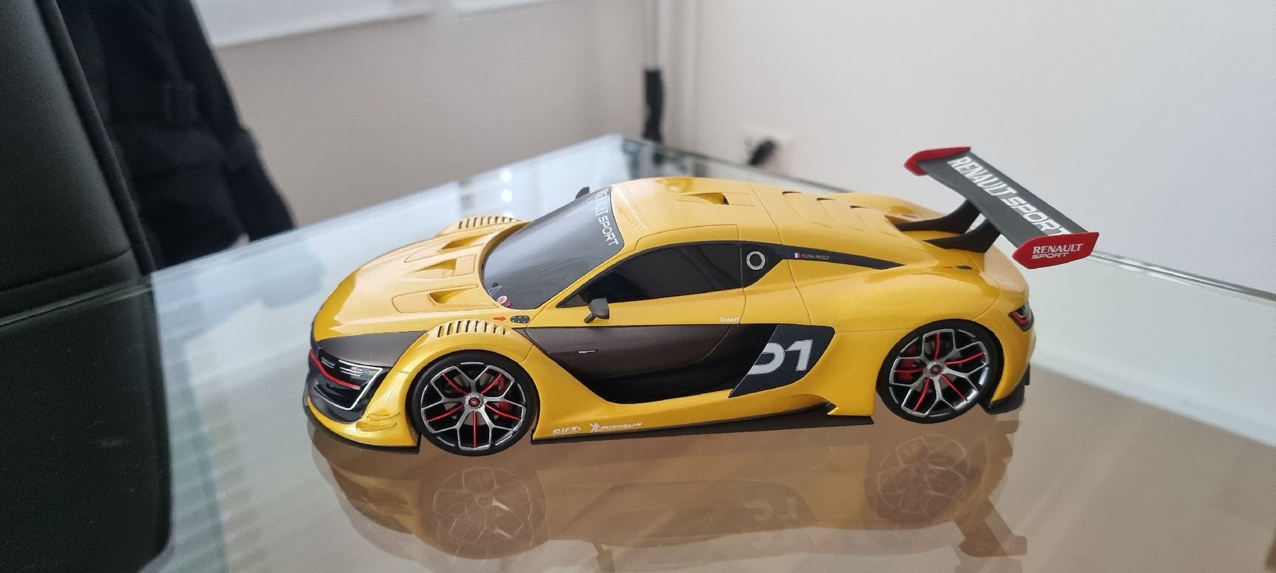 Otto Models Voitures modèles: Renault R.S 01 1/18 Ottomodels – D'occasion à Ballwil par Veyron94 1