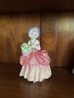 Vintage HN 3752 Cissie Figurine 1957 Royal Doulton Spring 🌷