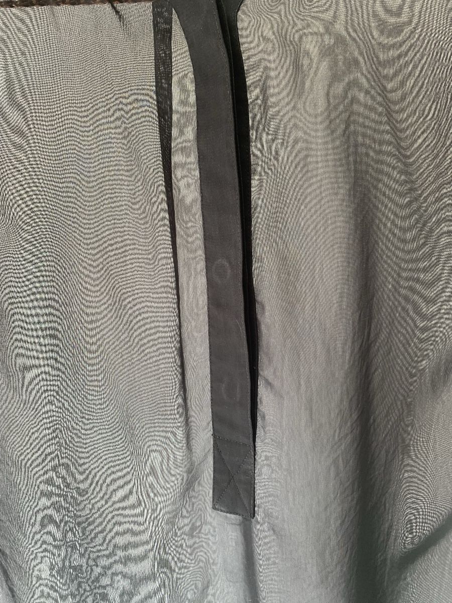 Chemisiers: Chemise noire transparente taille S – D'occasion à Lausanne par Xiaoxi 6