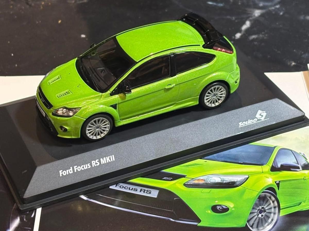 Ford Modellini d'auto: Ford Focus RS MkII – Nuovo e nell'imballaggio originale da Flawil venduto da Imperiosud 3