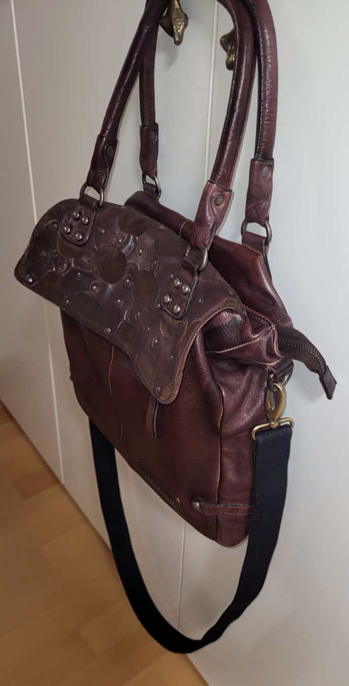 Sacs femmes: Handtasche – D'occasion à Lupfig par zwegenbaron