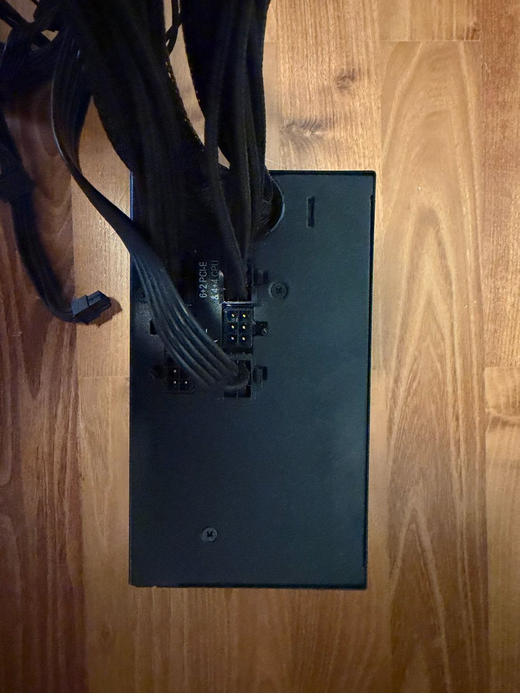 Corsair Componenti elettronici: Corsair Netzteil CX750M 750W – Usato da Winterthur venduto da fingerweg1 2