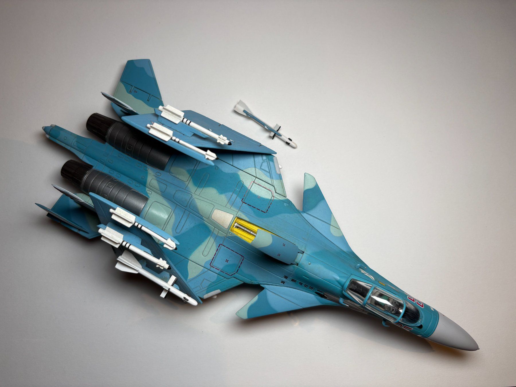 Kit di modellismo & Modellini statici: GainCorp Precision Model Soukhoï  SU-33 1/72 – Usato da Villars-le-Grand venduto da fsm_jwh9 1