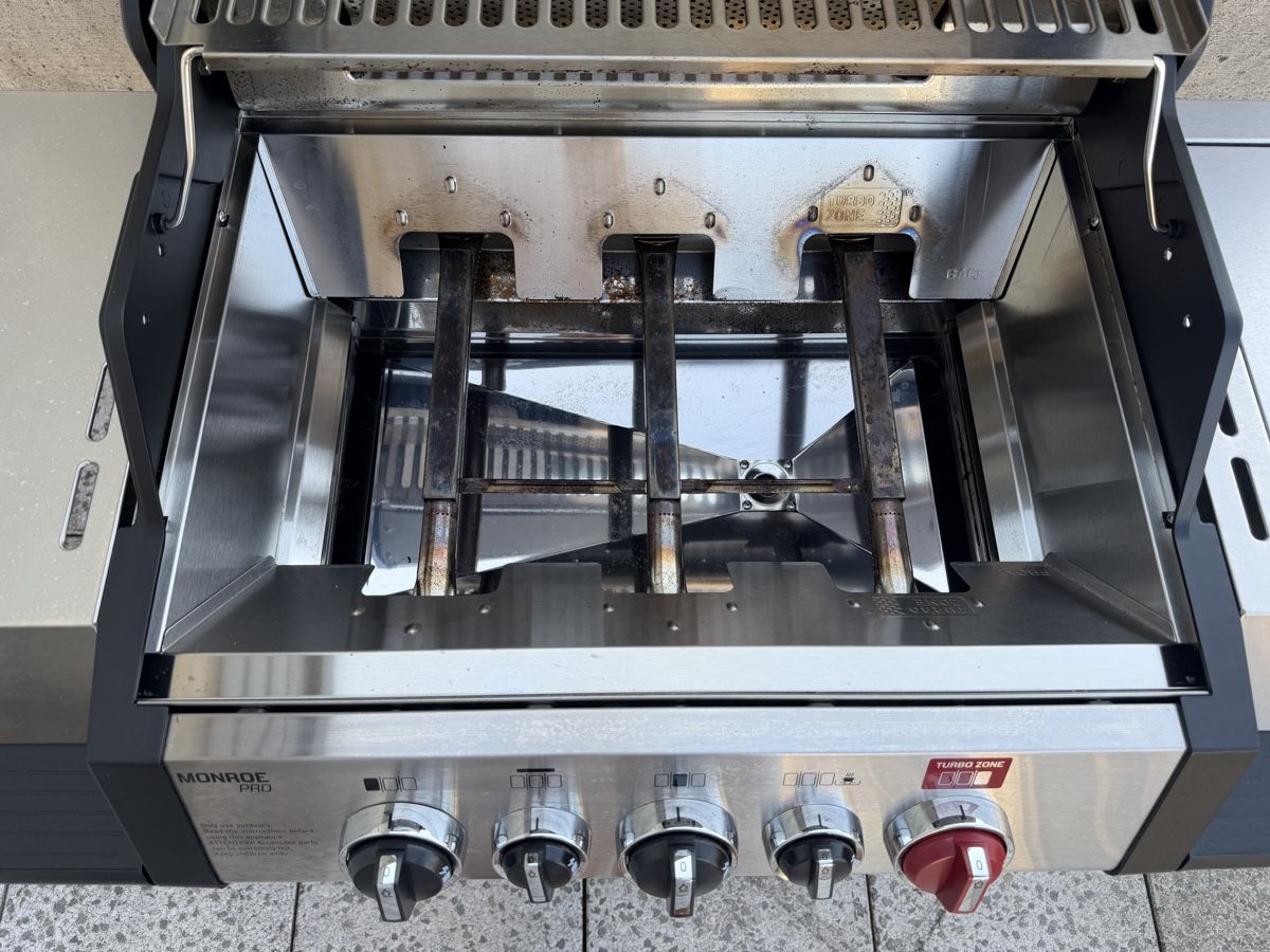 Griglie: Enders Monroe Pro Gasgrill 3 Brenner – Nuovo (secondo la descrizione) da Aesch BL venduto da Roth90 1