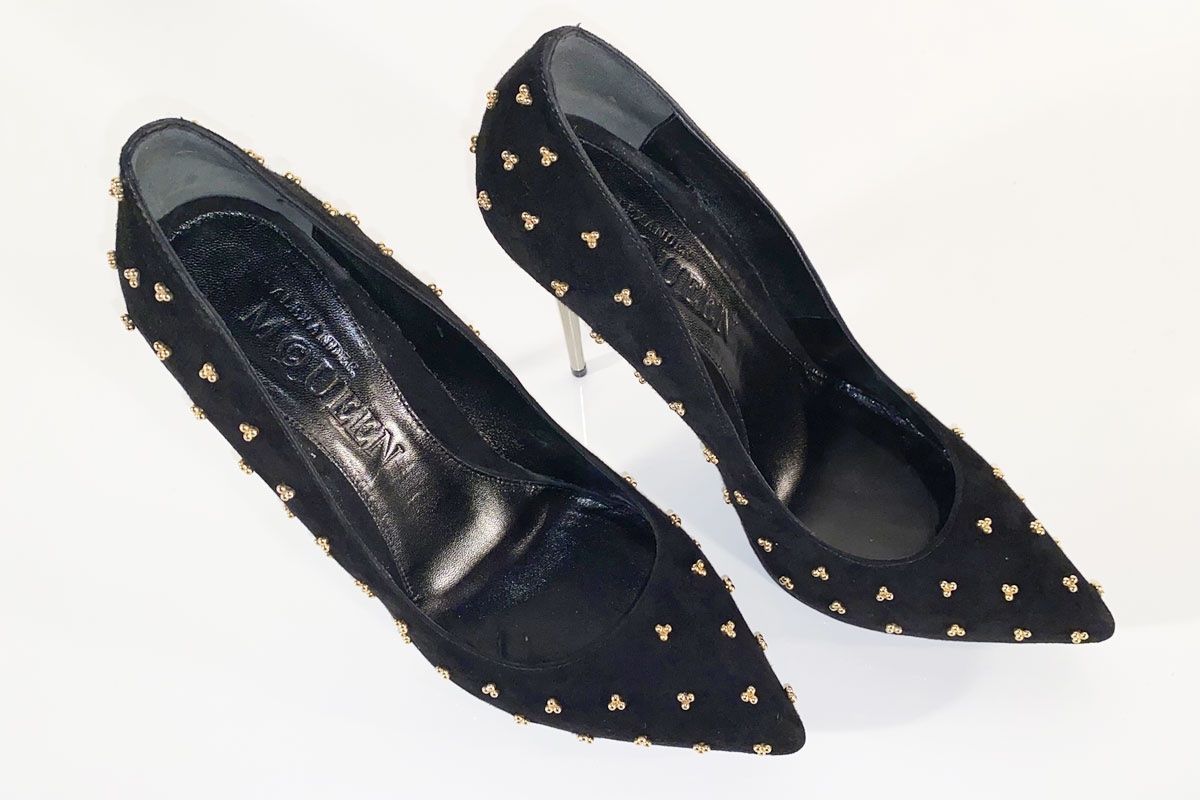 Alexander Mcqueen Damenschuhe: Alexander McQueen Pumps Wildleder schwarz Gr. 40.5 – Neu (gemäss Beschreibung) aus Ballwil von ClassicGallery 5