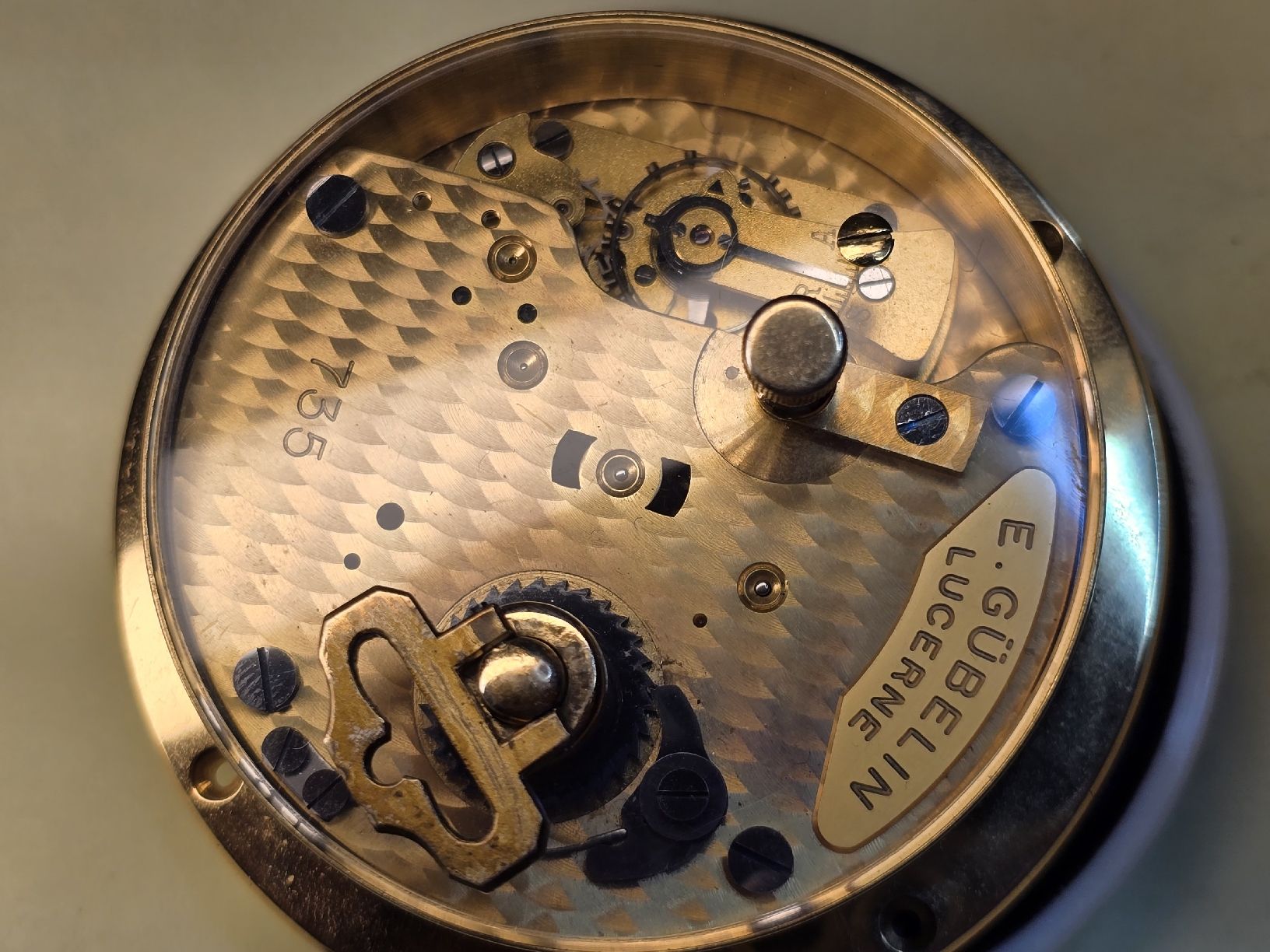 Gübelin Orologi da terra & Orologi da parete: pendule E. Gübelin Lucerne - Pièce rare! – Usato da Grand-Lancy venduto da Montre-Swiss 3