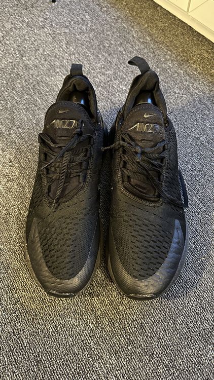 Nike Air Max 270 Hommes taille 44 noir Acheter sur Ricardo