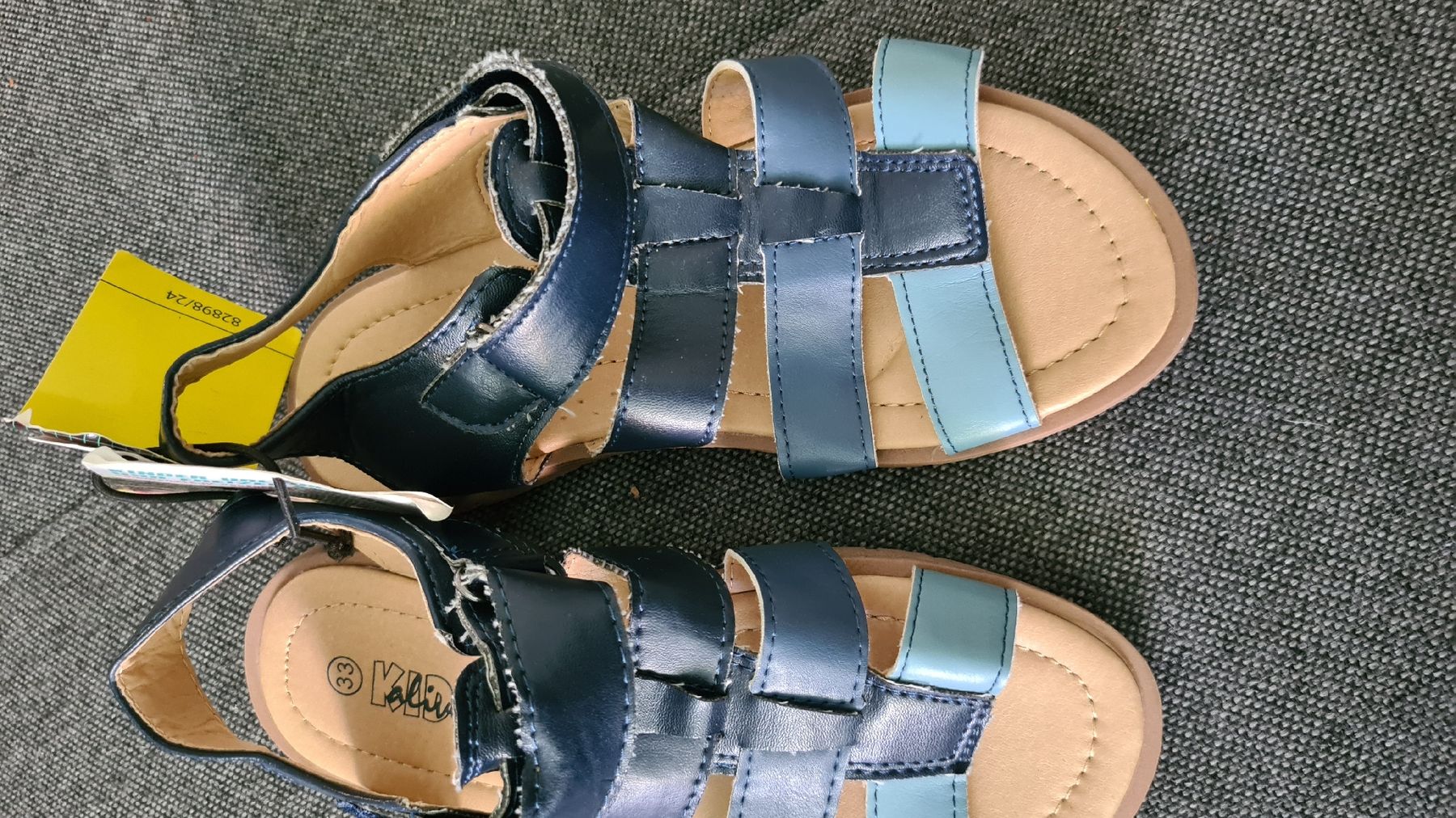 Schuhe für Mädchen: sandalia  – Neu (gemäss Beschreibung) aus Kriens von nello-1