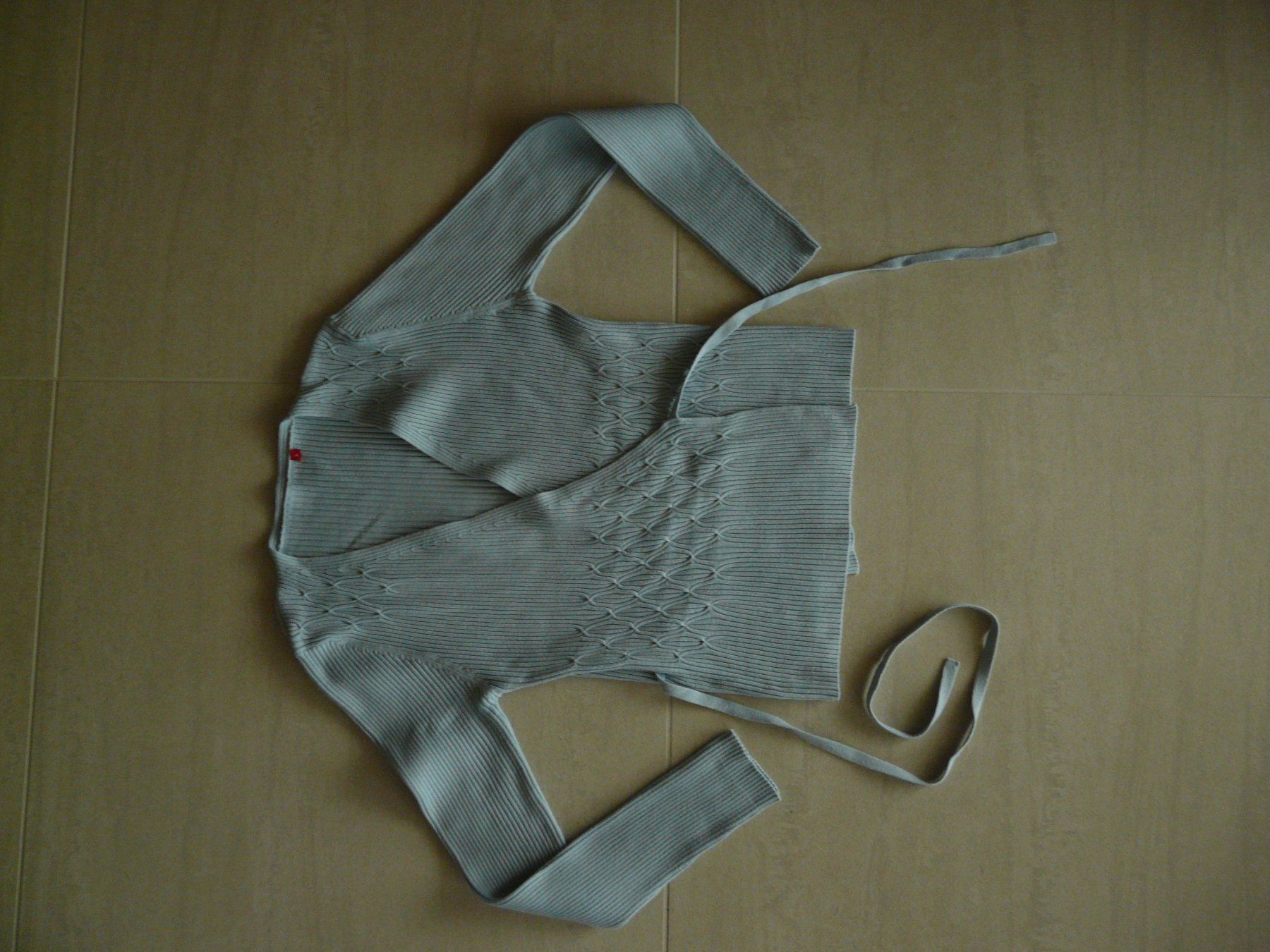Giacche: Strickjacke aqua blau Gr. 40 – Usato da Oberlunkhofen venduto da dreihaselnuesse 1