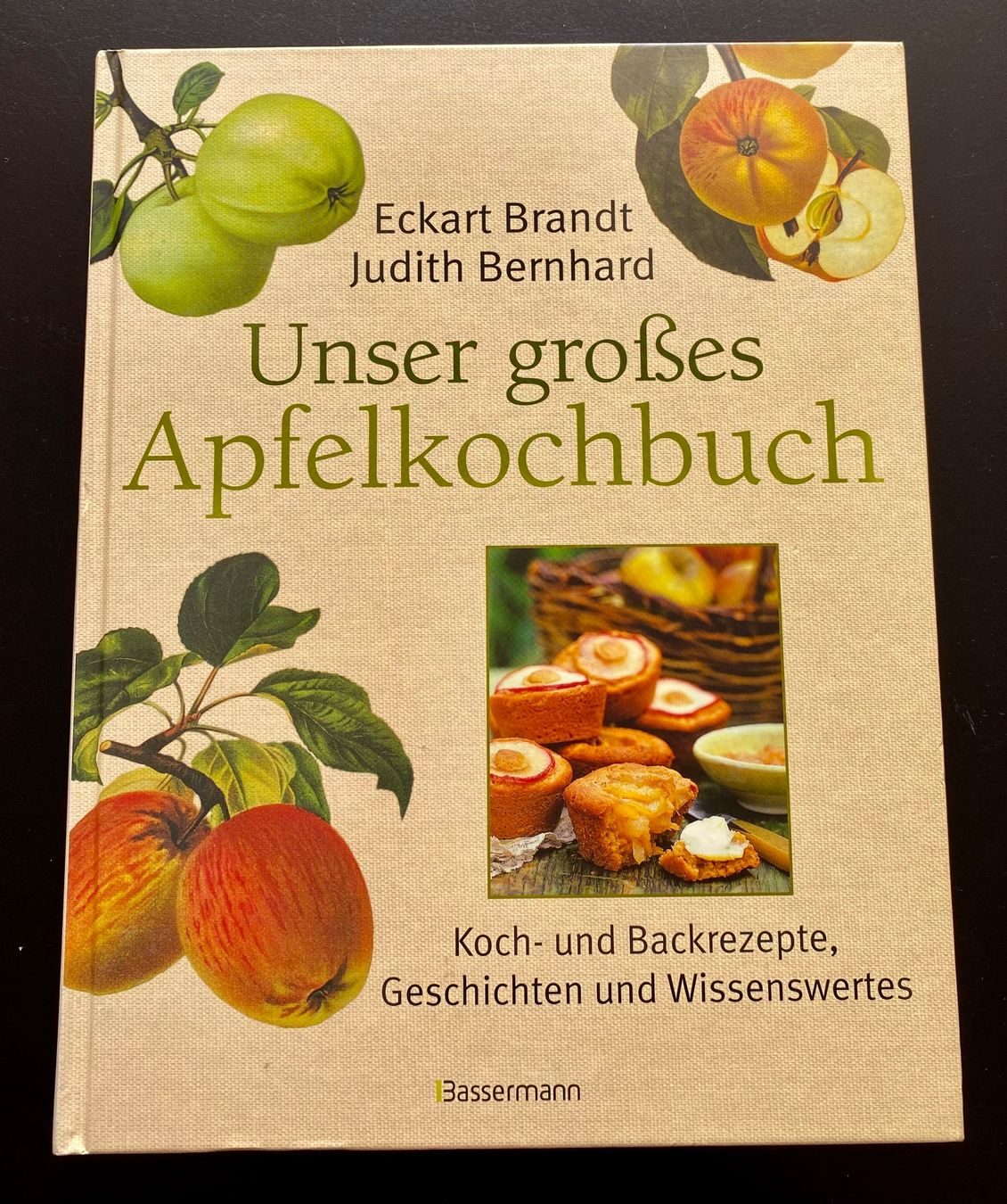 Libri: Unser grosses Apfelkochbuch – Usato da Nussbaumen AG venduto da schuba2000